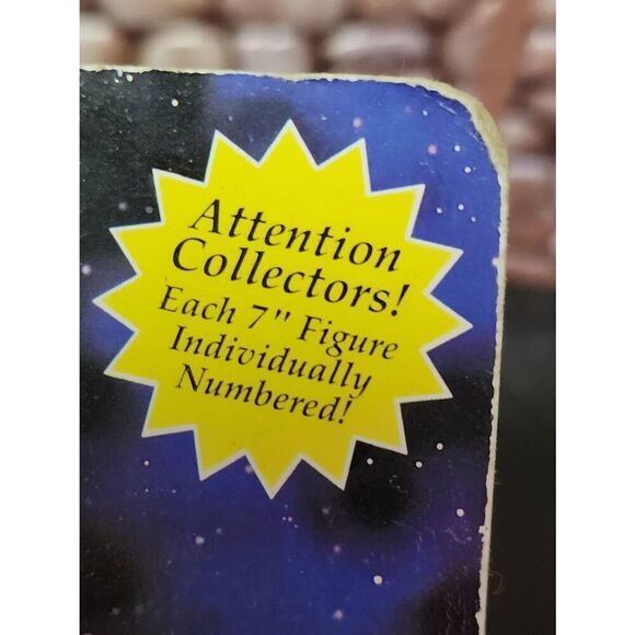 Q SPACE TALK SERIES 7" ACTION FIGURE Star Trek Next Generation 1995 Playmates #A - Picture 4 of 5